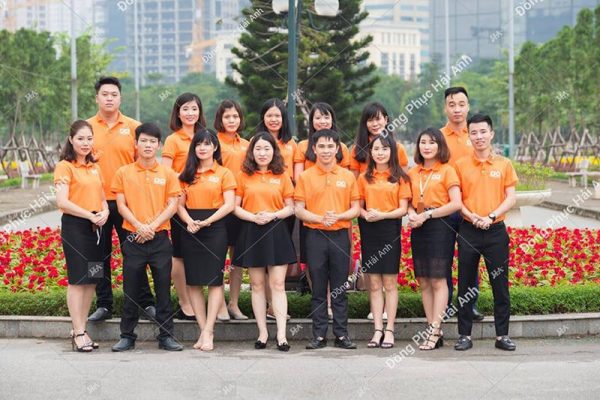 Nhu cầu may áo đồng phục công ty đang được nhiều doanh nghiệp chú trọng và sử dụng ngày càng nhiều.