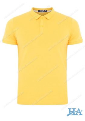 Mẫu áo đồng phục công màu vàng cổ bẻ trẻ trung, lịch sự.