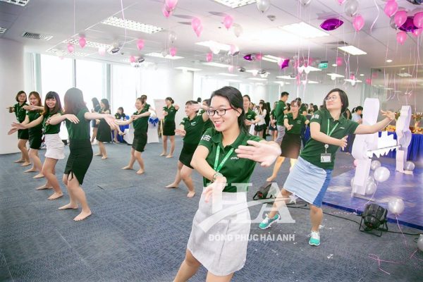 Xưởng may áo phông đồng phục uy tín được khách hàng đánh giá cao