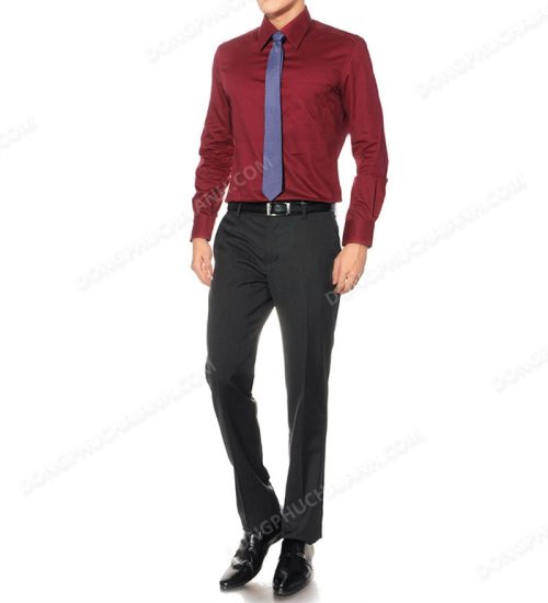 Đồng phục áo sơ mi nam công sở màu đỏ.
