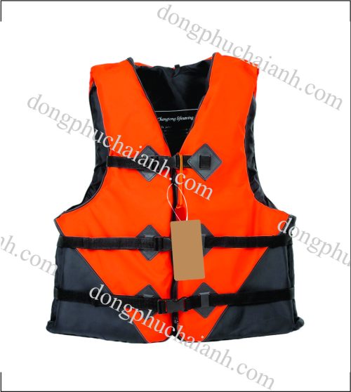 Thiết kế đồng phục gile bảo hộ lao động cần có sự phù hợp cao để không cản trở những hoạt động, vận động trong công việc.