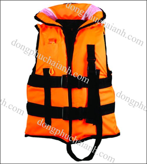 Sử dụng đồng phục áo gile bảo hộ lao động giúp tăng tính an toàn trong công việc của người lao động.
