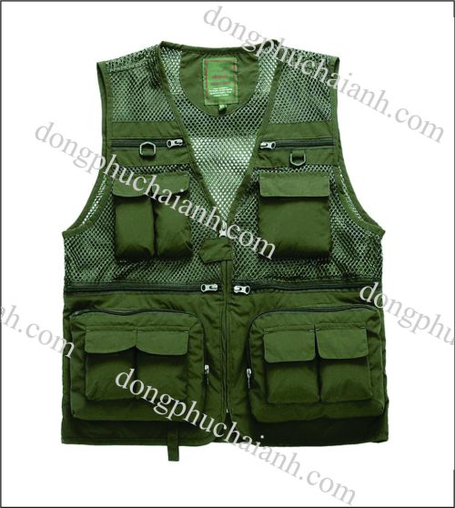Thiết kế đồng phục gile bảo hộ lao động cần có sự phù hợp cao để không cản trở những hoạt động, vận động trong công việc.