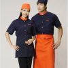 Đồng phục tạp dề kiểu dáng đơn giản mà tiện lợi