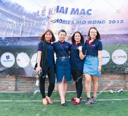 làm áo đồng phục công ty chất lượng đang là nhu cầu thiết yếu của nhiều doanh nghiệp.