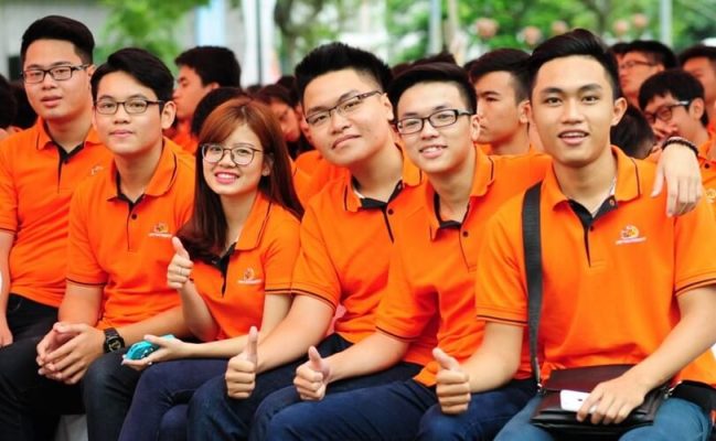 Áo đồng phục giúp truyền tải những thông điệp chân thành của các thành viên