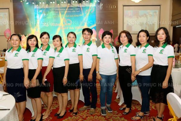 Thương hiệu doanh nghiệp thể hiện ngay trên các mẫu áo đồng phục công ty đẹp, chất lượng.