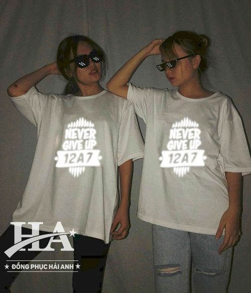 mau-ao-lop-t-light-09