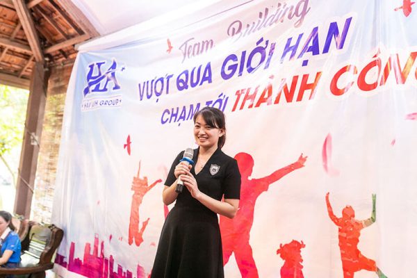 Cuộc thi "Gương mặt khả ái"