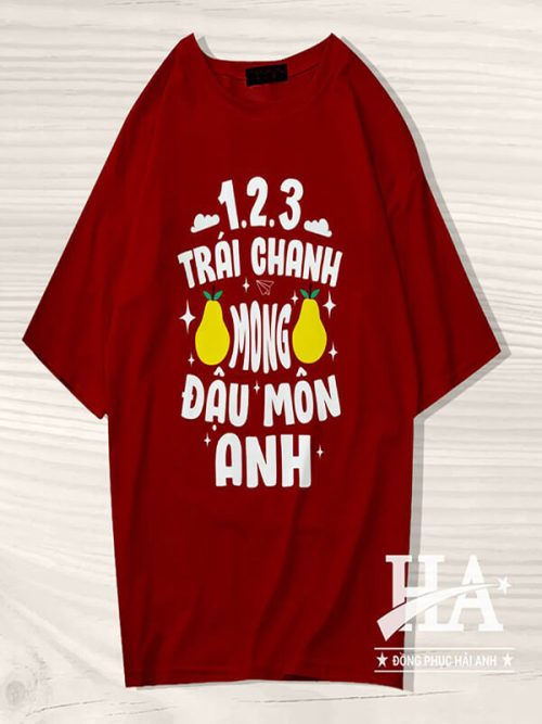 áo lớp màu đỏ tươi