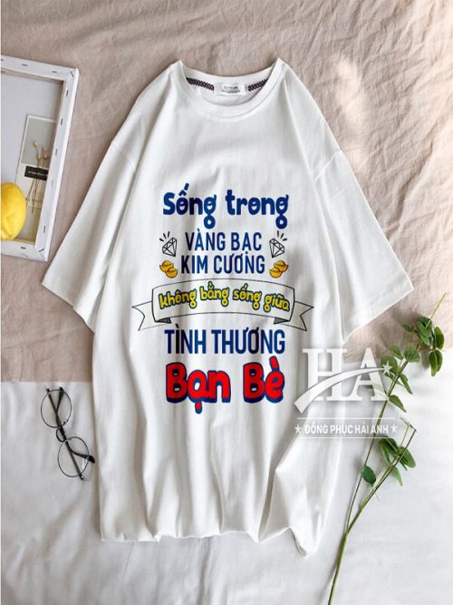 áo lớp màu trắng