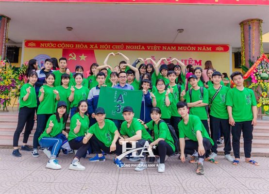 Phần mềm làm áo lớp tự thiết kế online Uberprints đơn giản, dễ sử dụng