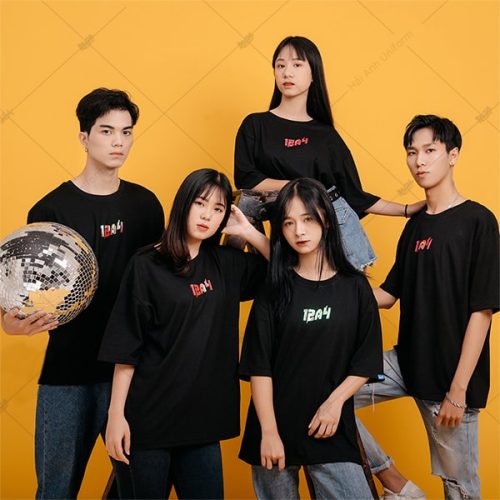 Mẫu áo lớp hologram màu đen 12a4