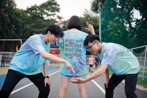 mẫu áo lớp tie dye số 17