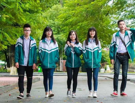 Đồng phục học sinh mùa đông mang nét riêng của từng ngôi trường