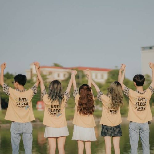 Mẫu Áo Lớp Dreamy Honey Eat Sleep 12A2 - Dreamy Collection phá cách