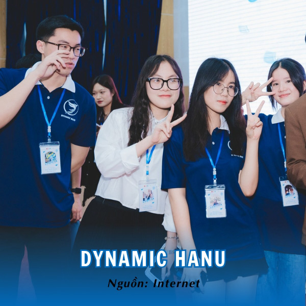 Kiểu áo thun polo màu xanh của câu lạc bộ Dynamic HANU