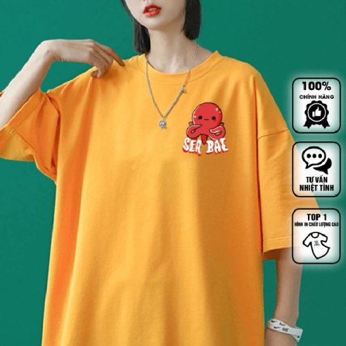 Phối áo thun hình mực cùng nhiều phụ kiện khác nhau