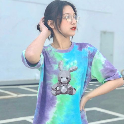 Slogan và hình in của mẫu áo oversize được in rõ nét