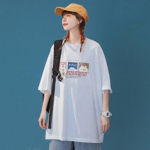 Slogan và hình in trên áo được in rõ nét