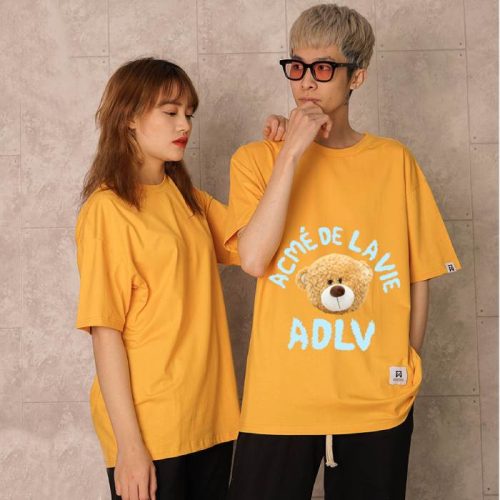 Mẫu áo thun unisex gấu bông màu vàng