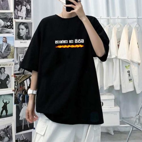 Mẫu áo thun cổ tròn màu đen ấn tượng