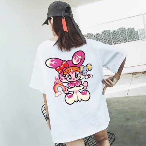 Áo thun hình in Pinkii màu trắng