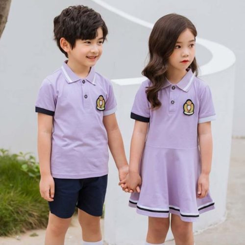 Chất liệu vải mềm mịn, thoáng mát giúp học sinh thoải mái vận động