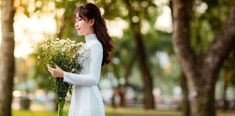 Những bí quyết mặc áo dài đẹp, duyên dáng