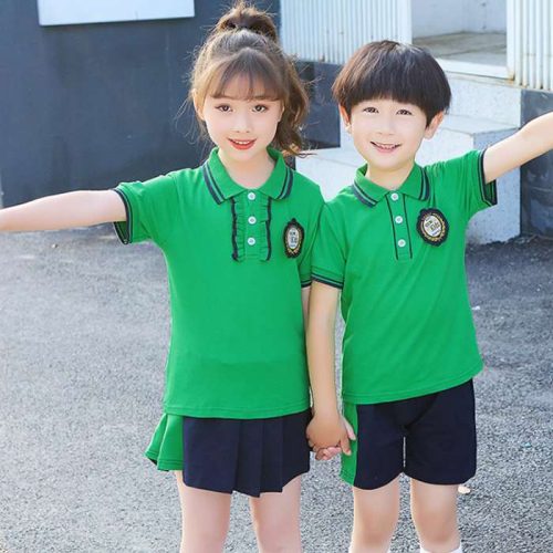 Chiếc áo may bằng chất liệu vải Hacool mềm mịn, thoáng mát