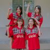 Áo lớp Ther màu đỏ đô kết hợp kẻ candy