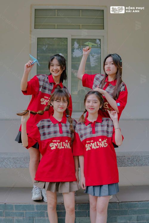 Áo lớp Ther màu đỏ đô kết hợp kẻ candy