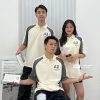 Áo Lớp Wassup Màu Kem Cheese