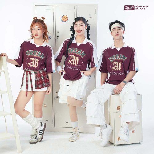 Tô đậm vẻ ngoài “cool ngầu” khi mix áo lớp Monster cùng quần túi hộp 