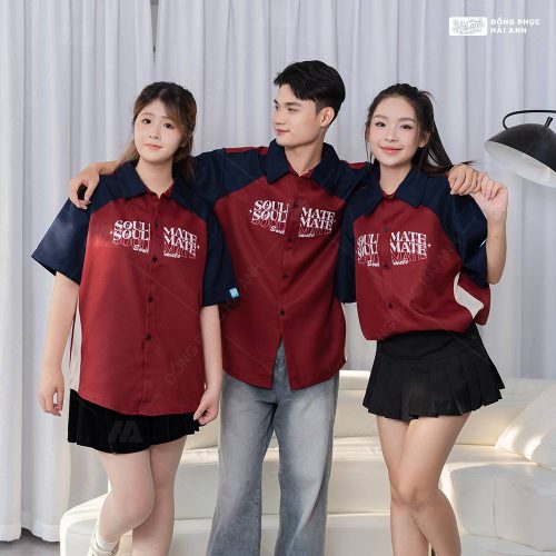 Phối màu đỏ đô với xanh đen vừa nổi bật vừa cá tính