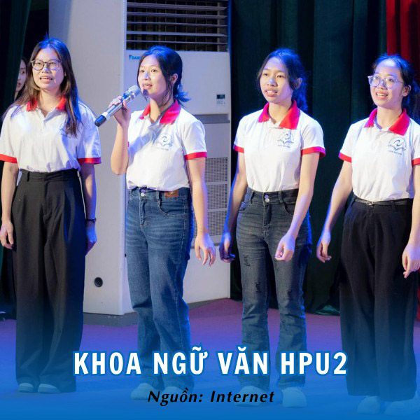 Sắc trắng tinh khôi và trẻ trung của áo thun polo ngắn tay Khoa Ngữ văn HPU2