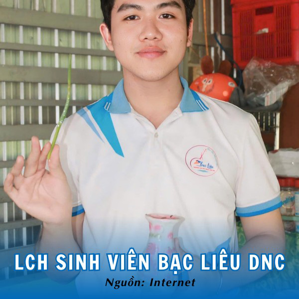Phong cách thanh lịch, đầy mạnh mẽ của đồng phục sinh viên Bạc Liêu
