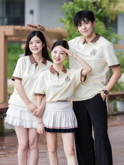 Mẹo mix & match chuẩn gu với áo lớp polo oversize Besties màu kem cheese
