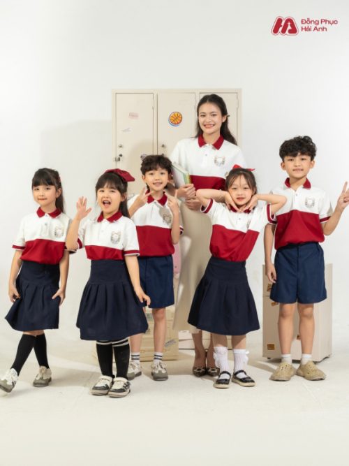 Mẫu Đồng Phục Mầm Non Màu Đỏ Phối Nửa Thân - 3