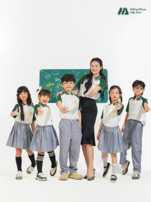 Mẫu Đồng Phục Mầm Non Màu Trắng Phối Xanh Iris - 3
