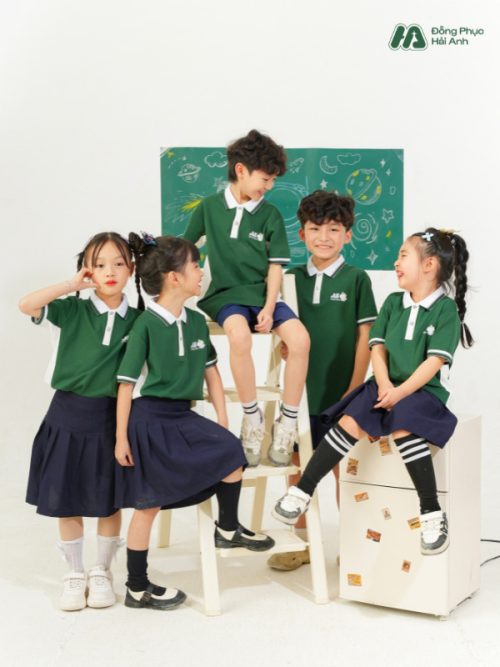 Mẫu Đồng Phục Mầm Non Màu Xanh Iris Phối Sườn - 4
