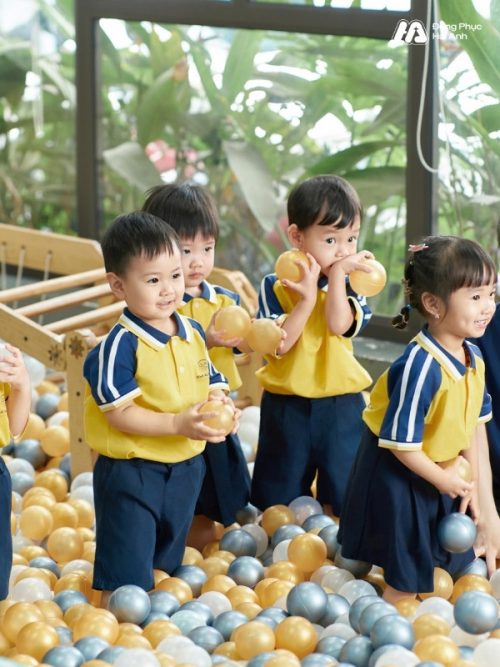 Mẫu Đồng Phục Mầm Non Hacool 01 Màu Vàng Cúc - 2